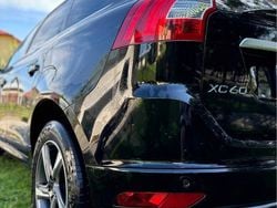Czarny Używany 2015 Volvo XC60 SUV | 83 900 zł (Drogi)