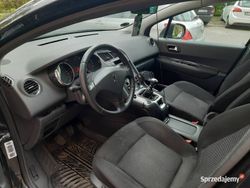 Czarny Używany 2010 Peugeot 5008 Minivan | 26 000 zł (Drogi)