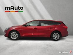 Czerwony (metalik) Używany 2020 Ford Focus Kombi | 48 900 zł (Uczciwa cena)