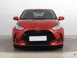 Czerwony Używany 2022 Toyota Yaris Hatchback | 72 999 zł (Dość drogi)