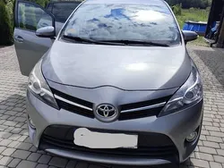 Używany 2013 Toyota Verso Minivan | 40 000 zł (Uczciwa cena)