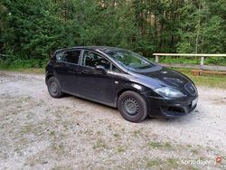 Czerwony Używany 2006 Seat Leon Hatchback | 8900 zł (Uczciwa cena)