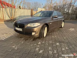 Brązowy Używany 2011 BMW 520 Kombi | 35 000 zł (Uczciwa cena)
