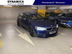 Niebieski Używany 2019 BMW 320 M Sport Kombi | 159 900 zł (Super Cena)