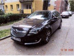 Czarny Używany 2014 Opel Insignia Kombi | 12 250 zł
