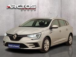 Srebrny (metalik) Używany 2021 Renault Mégane GrandTour Kombi | 47 800 zł (Dobra cena)