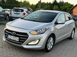 Srebrny (metalik) Używany 2014 Hyundai i30 Hatchback | 32 900 zł (Uczciwa cena)
