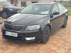 Czarny Używany 2013 Skoda Octavia Ambition Hatchback | 32 000 zł (Drogi)