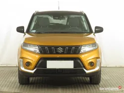 Złoty Używany 2021 Suzuki Vitara SUV | 87 000 zł (Uczciwa cena)