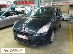 Niebieski Używany 2012 Peugeot 5008 Minivan | 52 300 zł