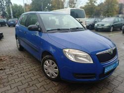 Niebieski ciemny Używany 2008 Skoda Fabia Hatchback | 5999 zł (Dobra cena)
