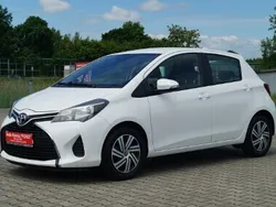 Biały Używany 2015 Toyota Yaris Hatchback | 32 900 zł (Uczciwa cena)
