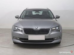 Srebrny Używany 2016 Skoda Superb Kombi | 56 999 zł (Uczciwa cena)
