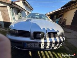 Srebrny Używany 2004 Seat Leon Hatchback | 4000 zł (Dobra cena)