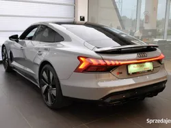 Szary Używany 2022 Audi RS e-tron GT Ambiente Sedan/Limuzyna | 329 980 zł