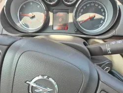Czarny Używany 2010 Opel Insignia | 17 200 zł (Uczciwa cena)