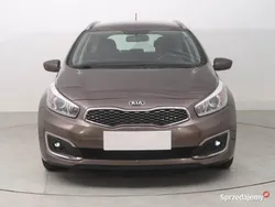 Brązowy Używany 2017 Kia Ceed Kombi | 45 999 zł (Uczciwa cena)