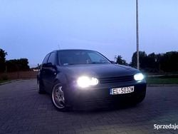 Czarny Używany 2001 VW Golf IV | 3700 zł (Uczciwa cena)