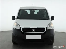 Biały Używany 2016 Peugeot Partner Minivan | 31 999 zł (Uczciwa cena)