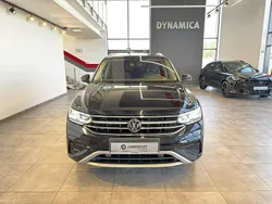 Czarny Używany 2021 VW Tiguan Allspace Elegance SUV | 122 900 zł