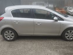 Srebrny Używany 2011 Opel Corsa Hatchback | 14 500 zł (Uczciwa cena)