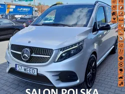 Srebrny Używany 2023 Mercedes V300 Minivan | 359 000 zł