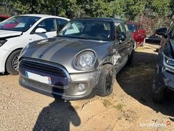 Szary Używany 2016 Mini Cooper Hatchback | 24 800 zł