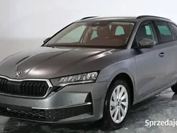 Srebrny Nowe 2025 Skoda Octavia Selection Kombi | 126 990 zł (Dobra cena)