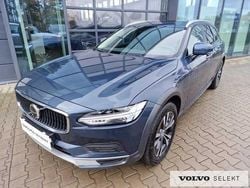 Niebieski Używany 2021 Volvo V90 CC Kombi | 144 900 zł (Super Cena)