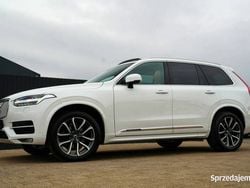 Biały Używany 2020 Volvo XC90 Inscription SUV | 162 700 zł (Uczciwa cena)