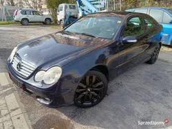 Granatowy Używany 2004 Mercedes C230 Coupe | 15 900 zł (Dobra cena)