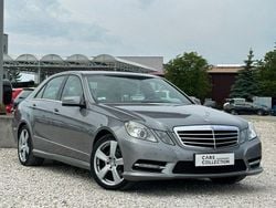 Srebrny (metalik) Używany 2012 Mercedes E350 Sedan/Limuzyna | 64 900 zł (Uczciwa cena)