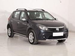 Szary Używany 2010 Dacia Sandero Hatchback | 9999 zł (Dobra cena)