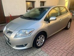 Srebrny Używany 2010 Toyota Auris Hatchback | 15 500 zł (Dobra cena)