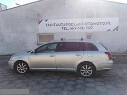 Beżowy (metalik) Używany 2004 Toyota Avensis Sedan/Limuzyna | 8199 zł (Uczciwa cena)