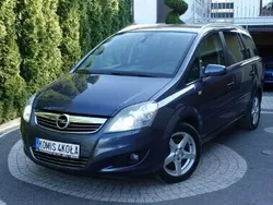 Szary Używany 2009 Opel Zafira Minivan | 17 900 zł (Uczciwa cena)