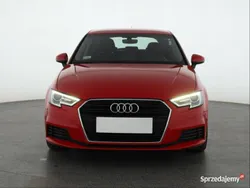 Czerwony Używany 2020 Audi A3 Hatchback | 71 499 zł (Uczciwa cena)
