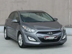 Grafitowy (metalik) Używany 2012 Hyundai i30 Hatchback | 27 900 zł (Uczciwa cena)