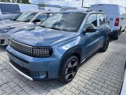 Lakier metalizowany niebieski lago Nowe 2025 Fiat Panda Icon Hatchback | 95 904 zł (Dość drogi)
