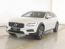 Biały Używany 2023 Volvo V90 CC Ultimate Kombi | 239 500 zł