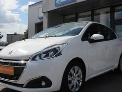 Inny kolor Używany 2019 Peugeot 208 Hatchback | 29 800 zł (Super Cena)