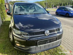 Czarny (metalik) Używany 2015 VW Polo Hatchback | 27 500 zł (Uczciwa cena)