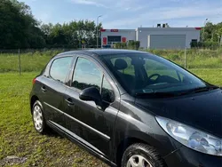 Czarny Używany 2008 Peugeot 207 Hatchback | 9900 zł