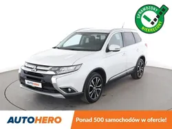Biały Używany 2016 Mitsubishi Outlander SUV | 55 300 zł (Uczciwa cena)