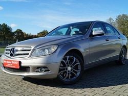 Złoty (metalik) Używany 2007 Mercedes C320 Sedan/Limuzyna | 21 900 zł
