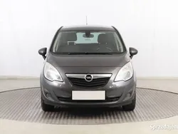 Szary Używany 2011 Opel Meriva Minivan | 17 999 zł (Dobra cena)