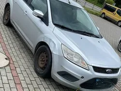 Srebrny Używany 2009 Ford Focus Kombi | 1300 zł