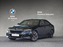Czarny szafir metalizowany Używany 2024 BMW 530e Comfort Edition Sedan/Limuzyna | 314 900 zł (Drogi)
