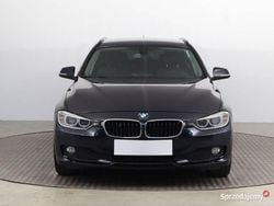 Niebieski Używany 2014 BMW 316 Kombi | 38 499 zł
