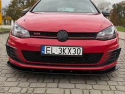 Czerwony Używany 2014 VW Golf VII GTI Hatchback | 62 999 zł (Uczciwa cena)